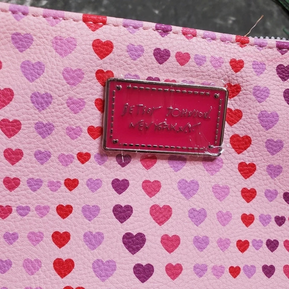 Betsey Johnson Heart Cosmetic Wristlet - Picture 2 of 8